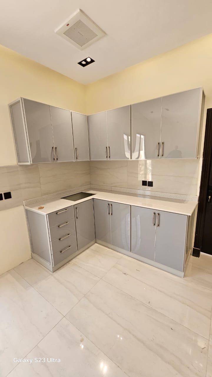 جودة الالمنيوم المطابخ والابواب والدرايش